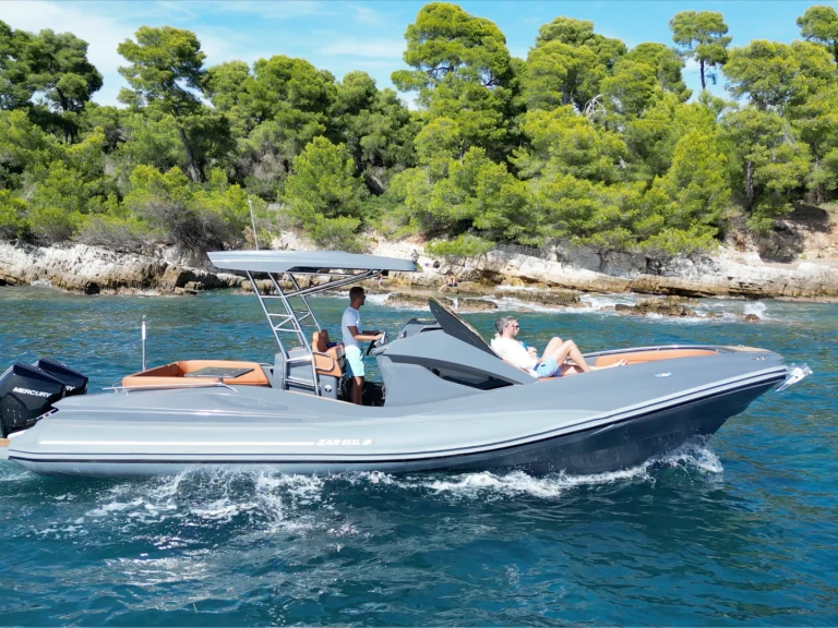 Yacht charter Port Grimaud cheap Zar 65