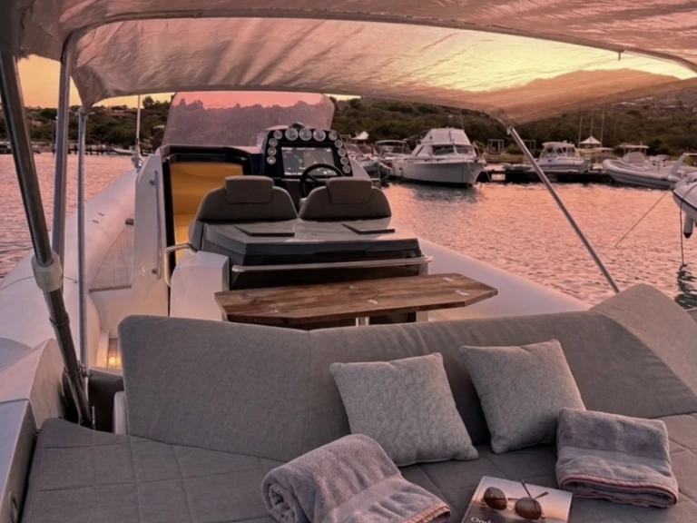 Sacs-Marine Strider 11 charter bareboat or captained in  Porto Rotondo