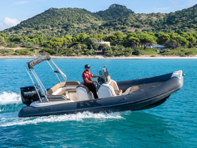 Yacht charter Sète cheap 62 Classic