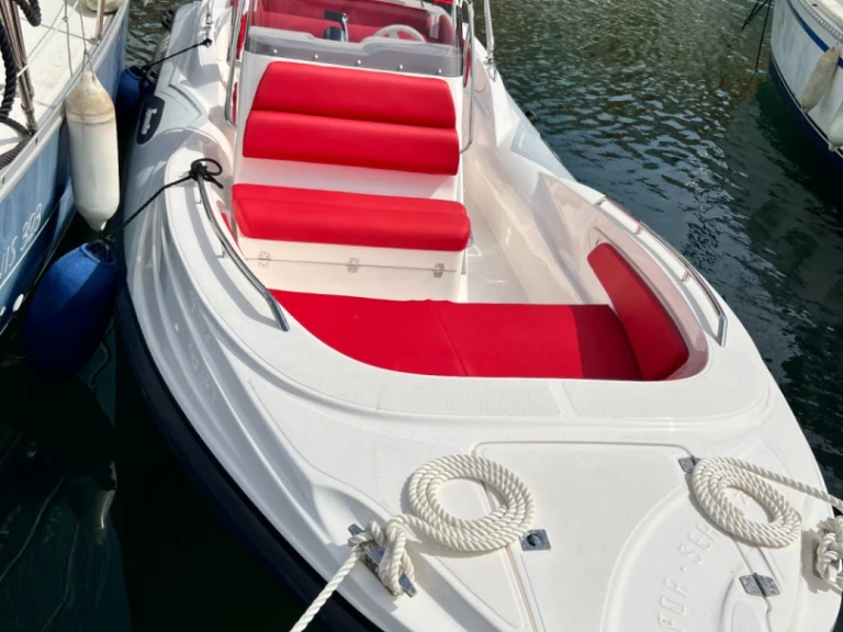 Bareboat Rental RIB Zar with a boat licence