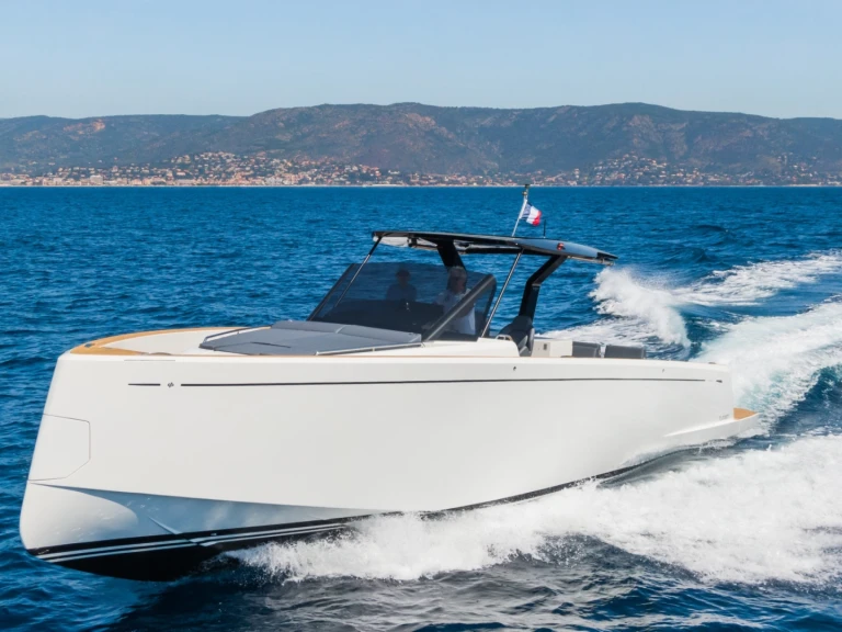 Pardo Yachts Pardo 43 charter bareboat or captained in  Port Grimaud