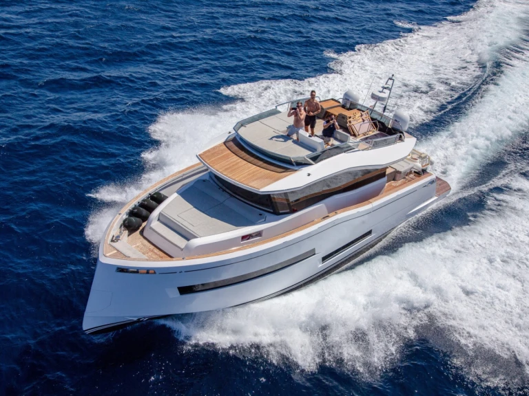Boat rental Pardo Yachts PARDO 60 ENDURANCE in Port Grimaud on Samboat