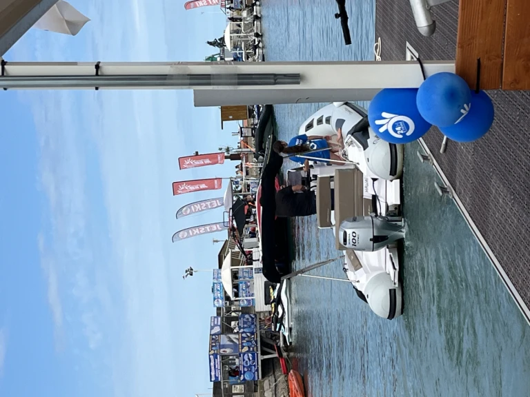 Rent a Ranieri cayman Palavas-les-Flots