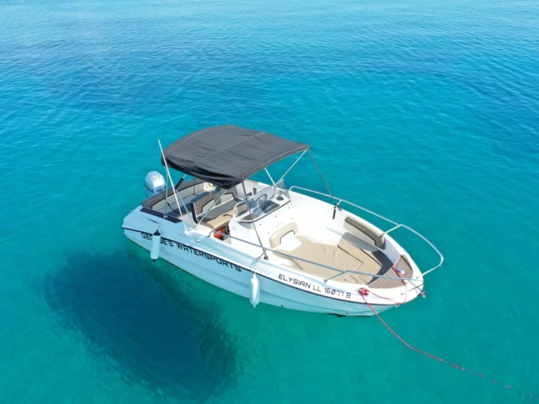Bareboat Rental Motorboat Karnic with a boat licence