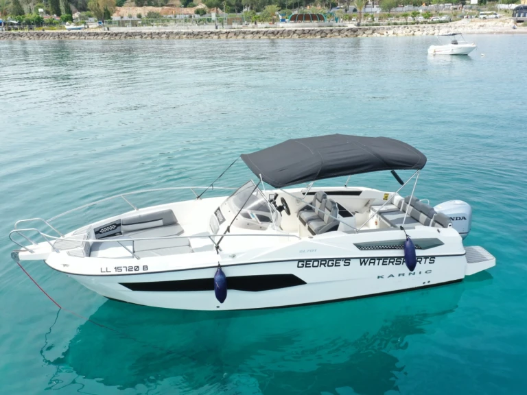 Karnic KARNIC 701 SL in Latchi on SamBoat