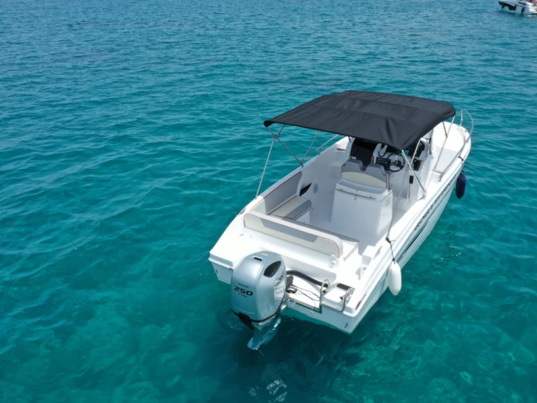 Selva SELVA - SUN DECK CLASSIC LINE SD 7.0 CABIN in Latchi on SamBoat