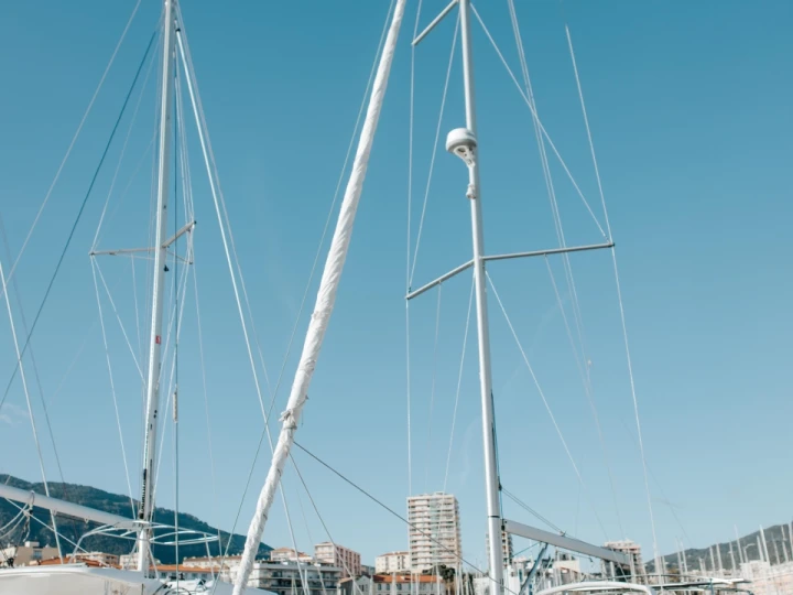 Yacht charter Ajaccio cheap Oceanis 41