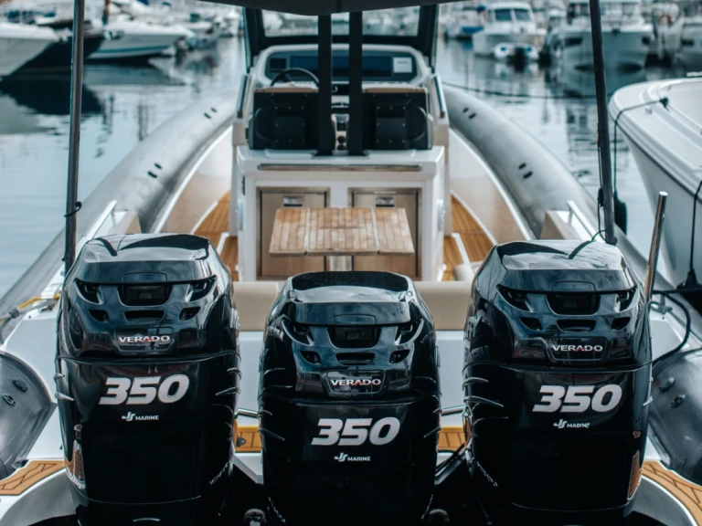 Bareboat Rental RIB Northstar with a boat licence