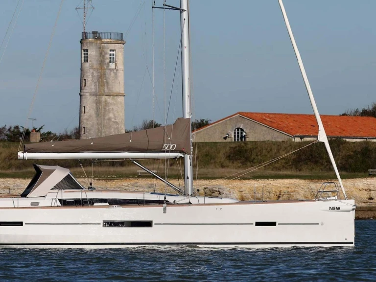Sailboat rental with or without captain Dufour Porticcio