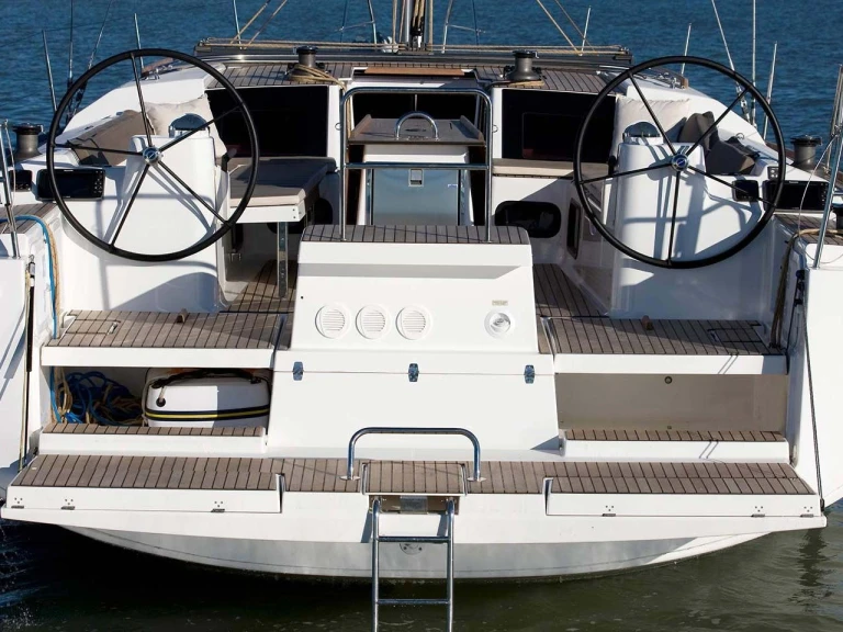 Bareboat Rental Sailboat Dufour with a boat licence