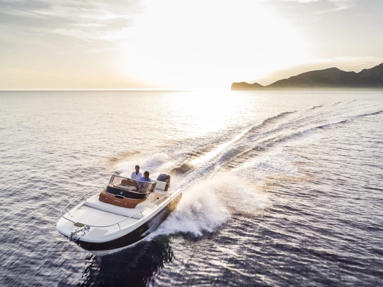 Motorboat rental with or without captain Capoforte Cogolin