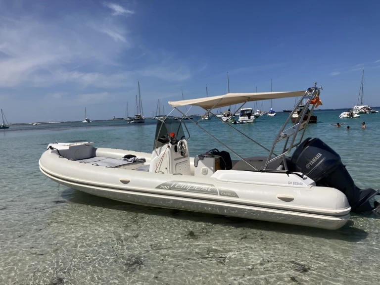 RIB rental with or without captain Capelli Combrit