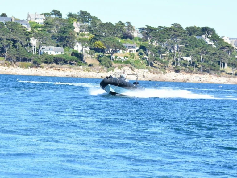 Bareboat Rental RIB Zodiac with a boat licence
