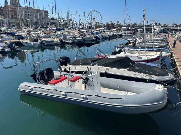 Rent a Asil-Marine WF 580 Fréjus