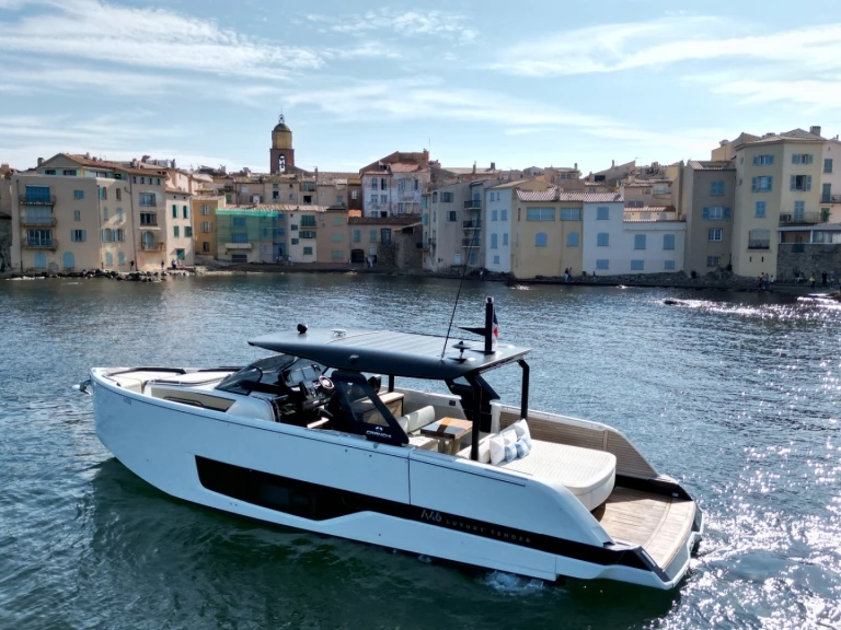 Cranchi Cranchi A46 charter bareboat or captained in  Saint-Tropez