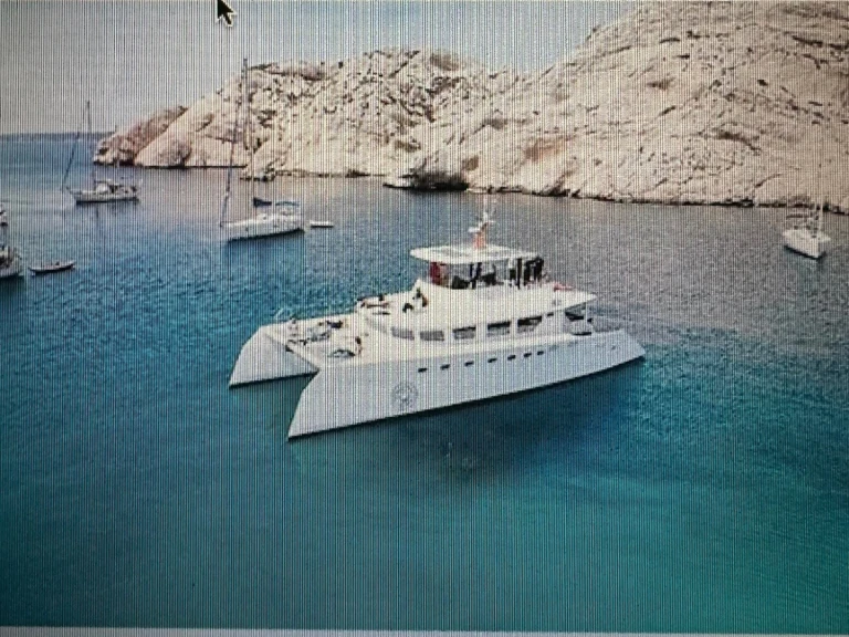 Yacht charter Marseille cheap SEA 