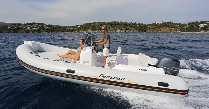 RIB rental in La Trinité-sur-Mer - Capelli Tempest 625 Easy