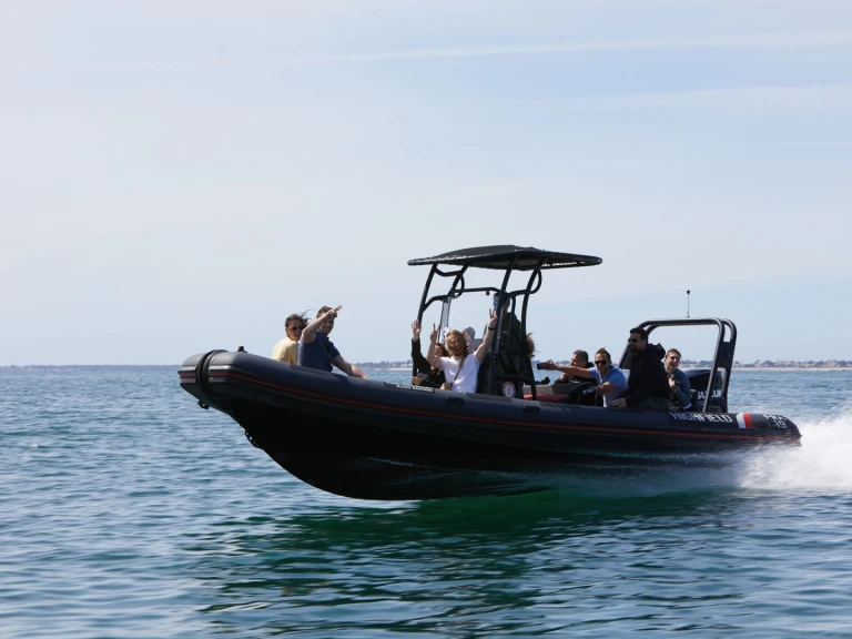 RIB for rent La Trinité-sur-Mer at the best price