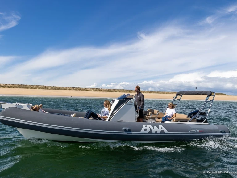 RIB for rent La Trinité-sur-Mer at the best price
