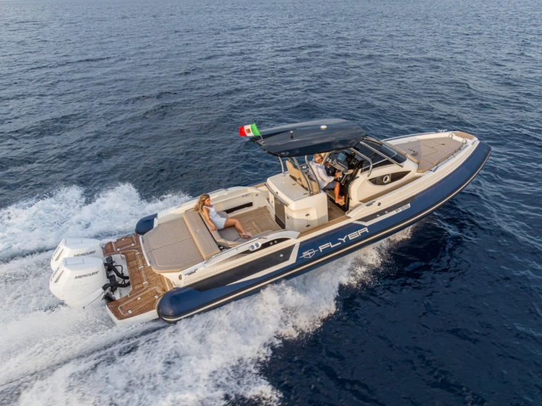 Rent a Bwa Flyer 36 La Trinité-sur-Mer