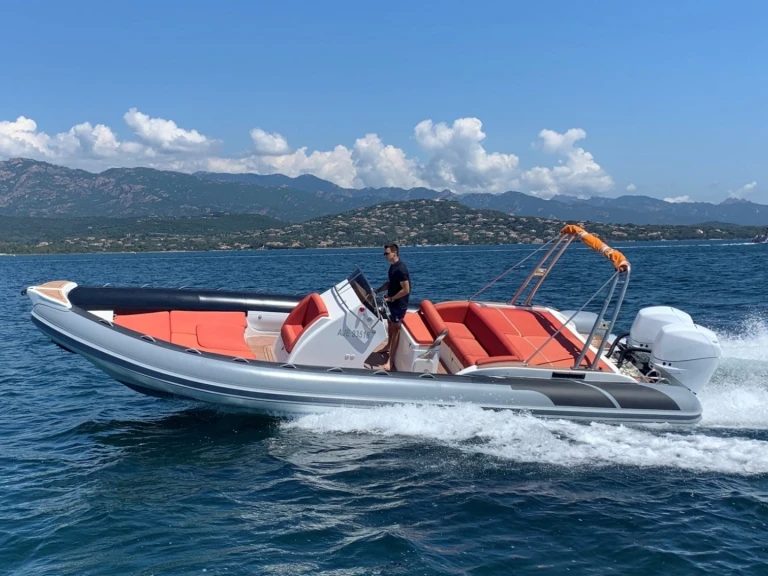RIB rental in Porto-Vecchio - Master 900