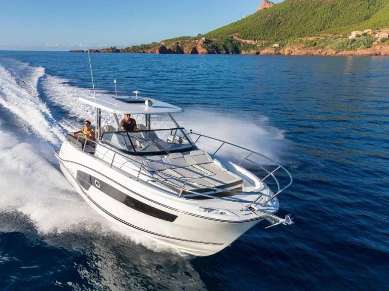 Boat rental Jeanneau Cap Camarat 10.5 WA in Cogolin on Samboat