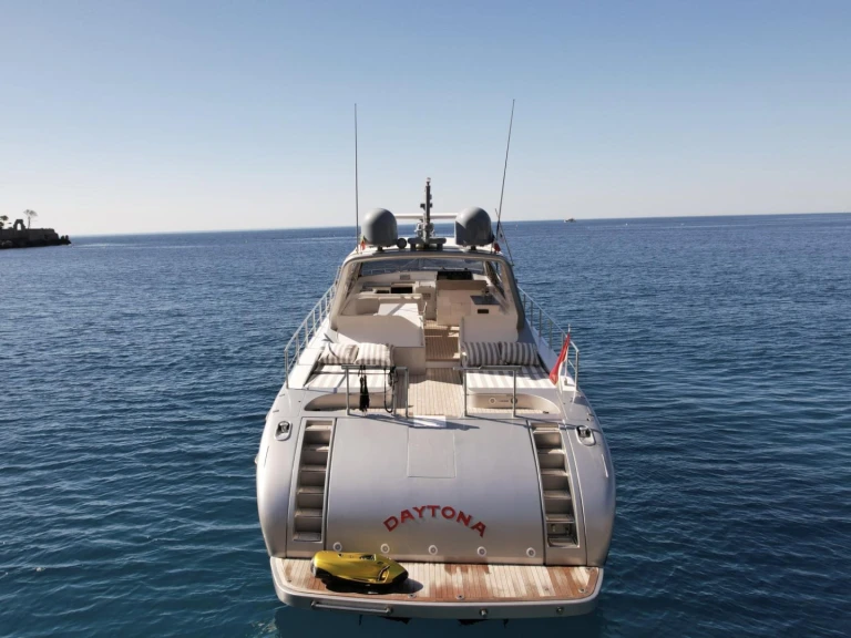 Boat rental Leopard Leopard 23 in La Condamine on Samboat