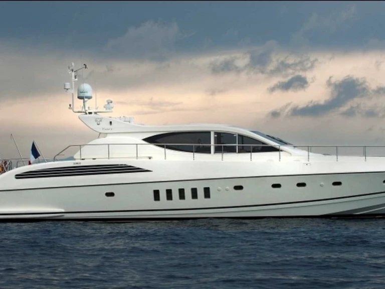 Luxury Yacht rental with or without captain Leopard Antibes