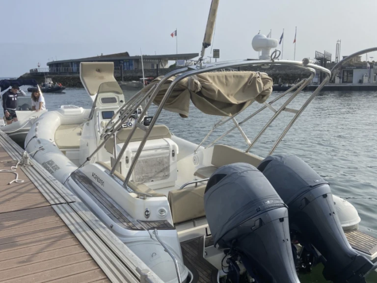 Joker Boat Clubman 28 in Arcachon on SamBoat