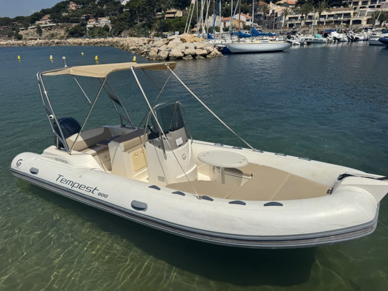 Boat rental Capelli Tempest 600 in La Madrague on Samboat