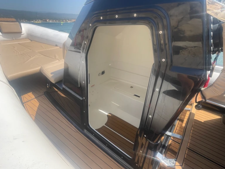 RIB rental with or without captain Brig La Madrague