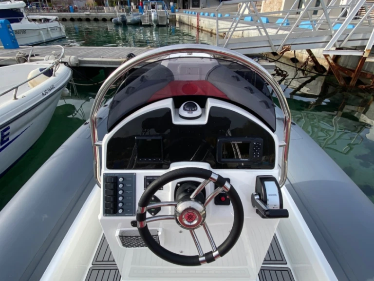 RIB rental in Porto Pollo - Fanale marine  FANALE 700 FALCHETTU