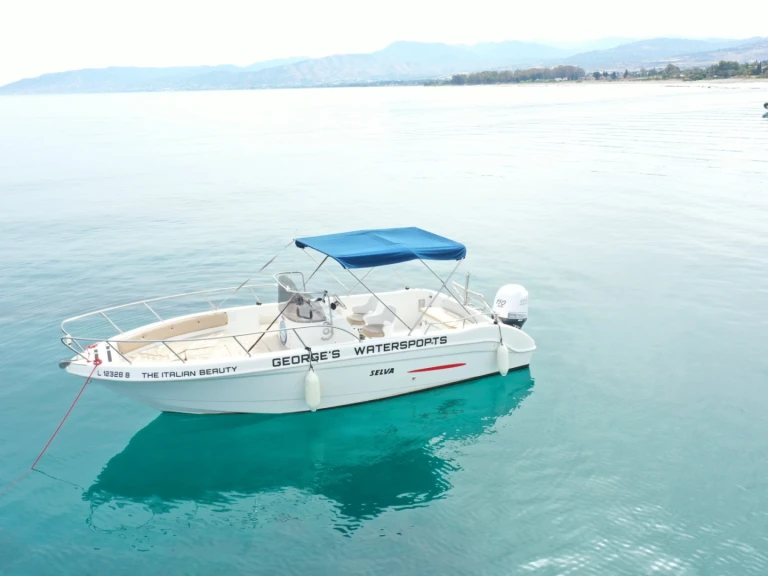 Selva SELVA D 7.0 C in Latchi on SamBoat