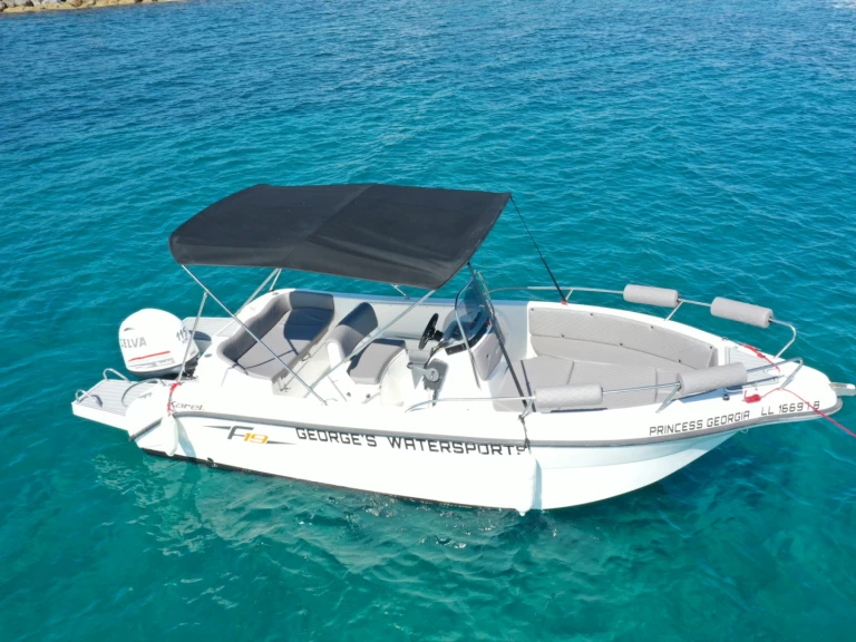 Boat rental Karel F 19 in Latchi on Samboat