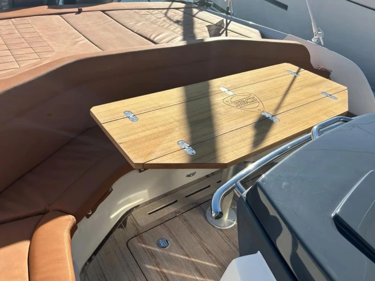Bareboat Rental RIB Sacs with a boat licence