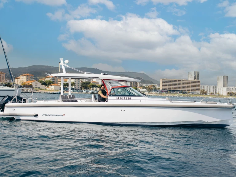 Motorboat rental in Ajaccio - Axopar Axopar 37