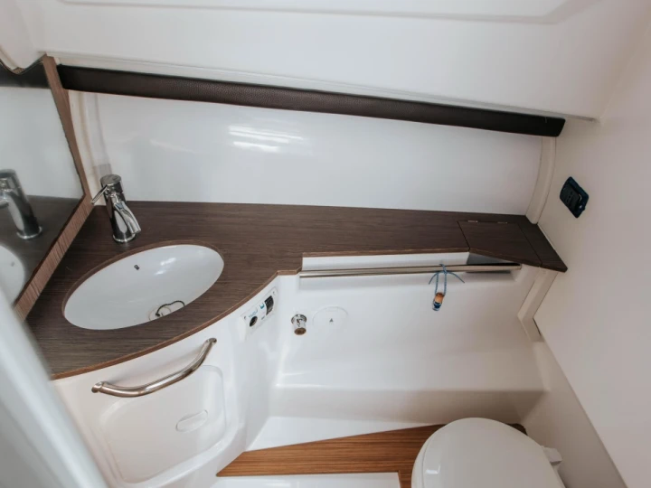 Yacht charter Ajaccio cheap SALPA 33 SOLEIL