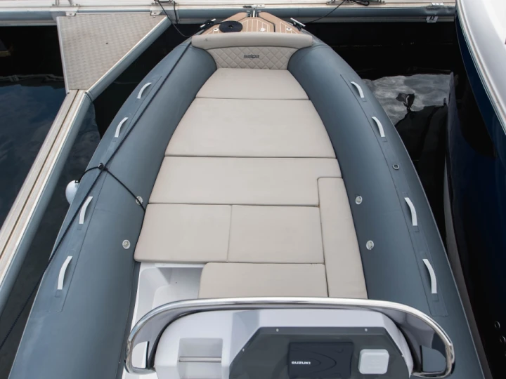 RIB for rent Ajaccio at the best price