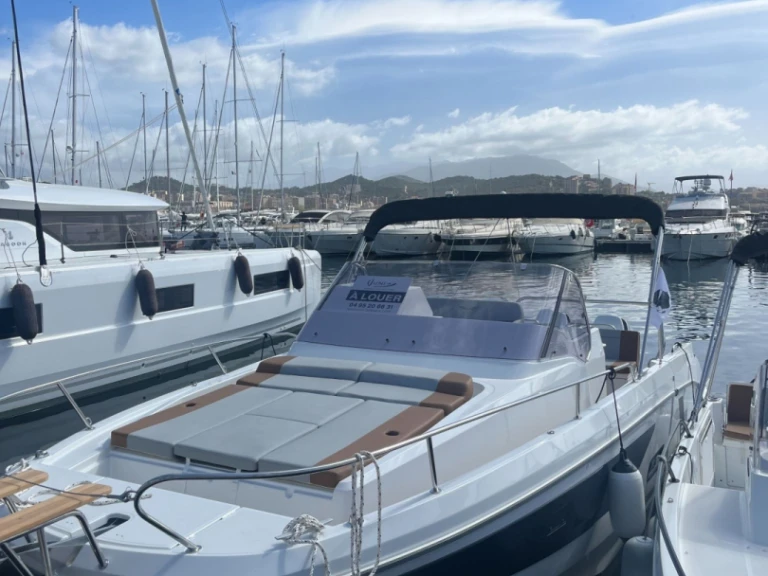 Motorboat rental in Ajaccio - Bénéteau FLYER 9 SUNdeck