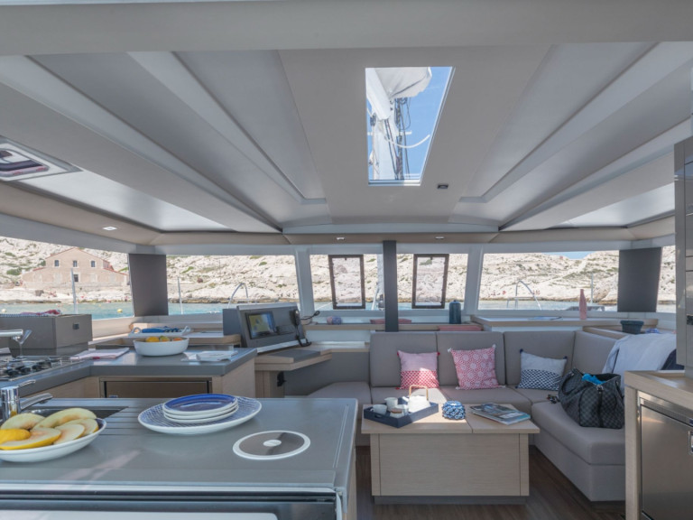Bareboat Rental Catamaran Fountaine Pajot with a boat licence