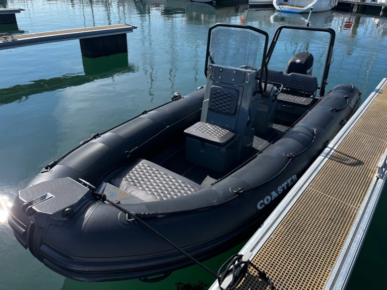Bareboat Rental RIB Highfield with a boat licence
