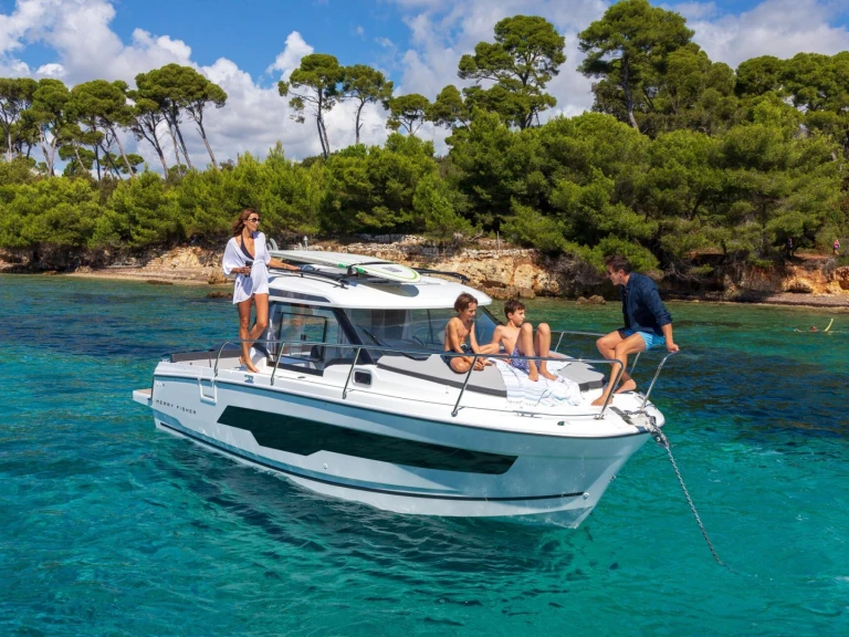 Motorboat rental in Saint-Raphaël - Jeanneau Merry fisher 795 S2