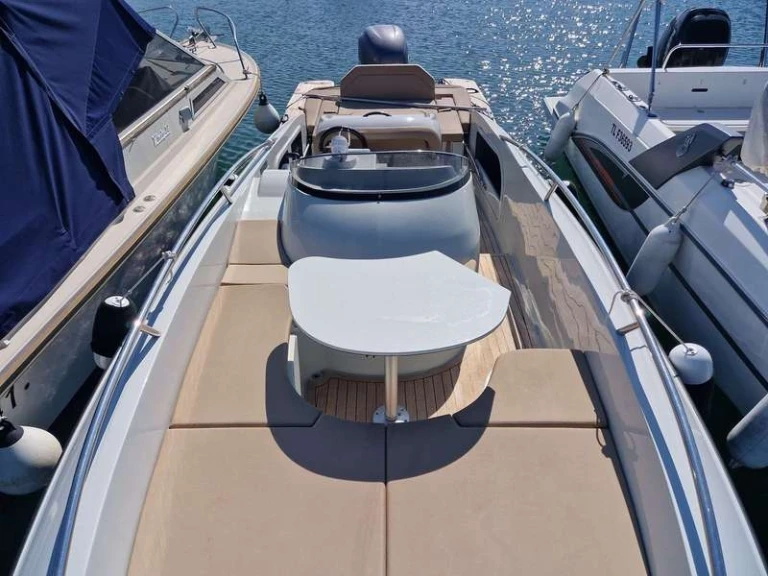 Motorboat rental in Saint-Raphaël - Clear Libra open 7.5