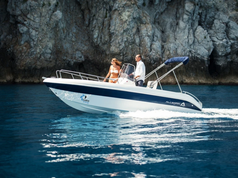Boat rental Quicksilver Activ 605 Open in San Felice del Benaco on Samboat
