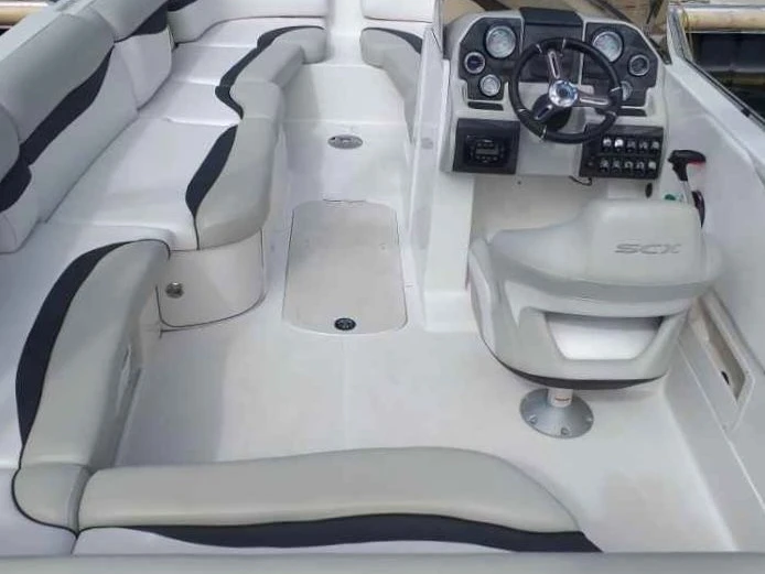 Boat rental Starcraft STARCRAFT 171 in Aix-les-Bains on Samboat