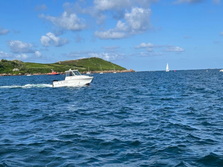 Sessa Marine SESSA 550 charter bareboat or captained in  Trébeurden