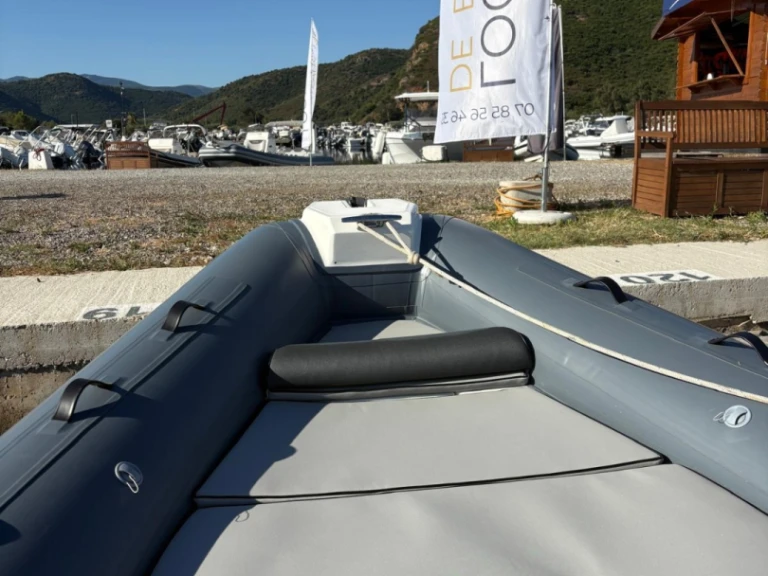 Bareboat Rental RIB Lomac with a boat licence