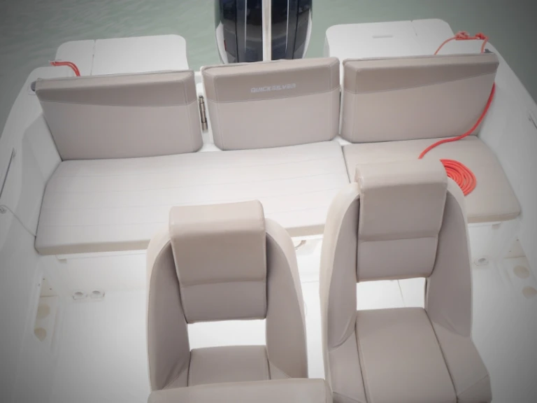 Rent a Quicksilver QUICKSILVER 675 ACTIV La Baule-Escoublac