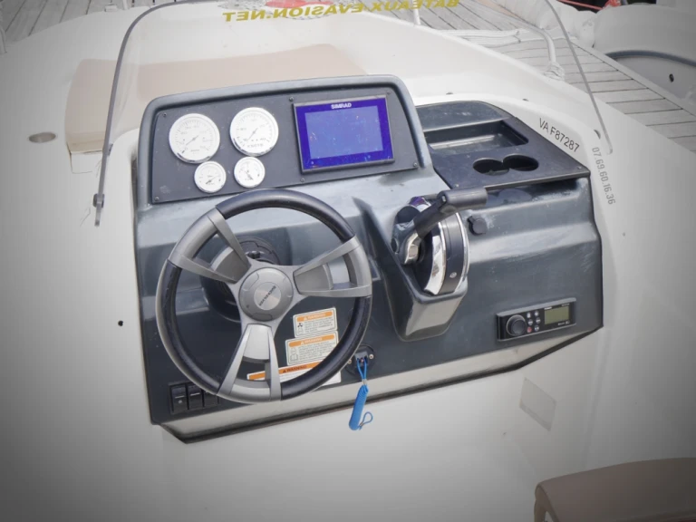 Motorboat rental with or without captain Quicksilver La Baule-Escoublac