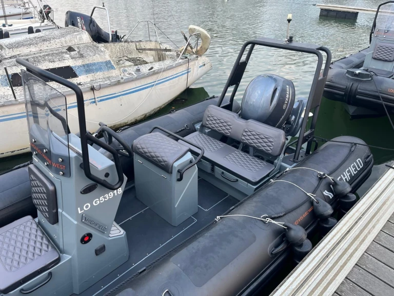 Boat rental Highfield COASTER 60 in Lorient on Samboat
